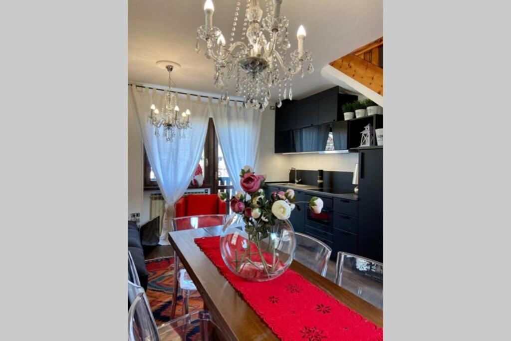 Tabla - Confort Ed Eleganza A 100 Mt Dagli Impianti Aprica Exteriör bild
